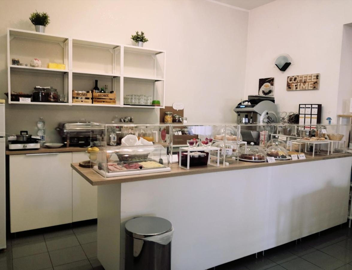 Hotel Iride Suite & Breakfast- Ideale Per Famiglie E Coppie Riccione Eksteriør billede