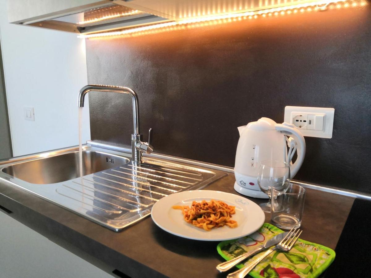 Hotel Iride Suite & Breakfast- Ideale Per Famiglie E Coppie Riccione Eksteriør billede