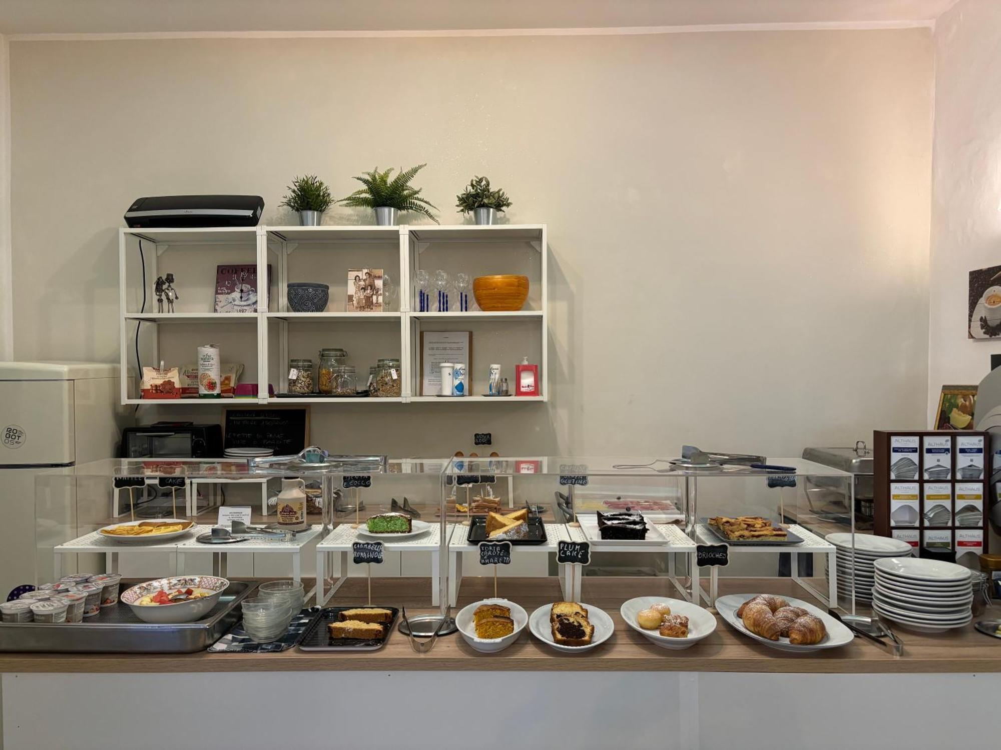 Hotel Iride Suite & Breakfast- Ideale Per Famiglie E Coppie Riccione Eksteriør billede